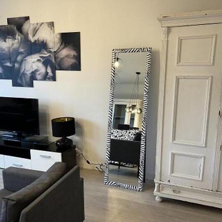 Ferienwohnung Rose 42 Citynah, Gehobene Ausstattung Hamburg Ngoại thất bức ảnh